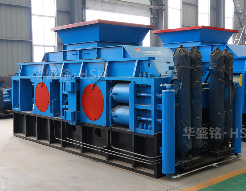 沙場用大型全液壓對輥制砂機(jī)多少錢一臺？